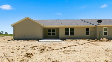 1403 E Boulder Run Columbia City IN 46725