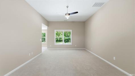 1403 E Boulder Run Columbia City IN 46725