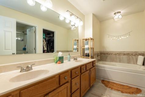 3707 E Barrington Drive Bloomington IN 47408