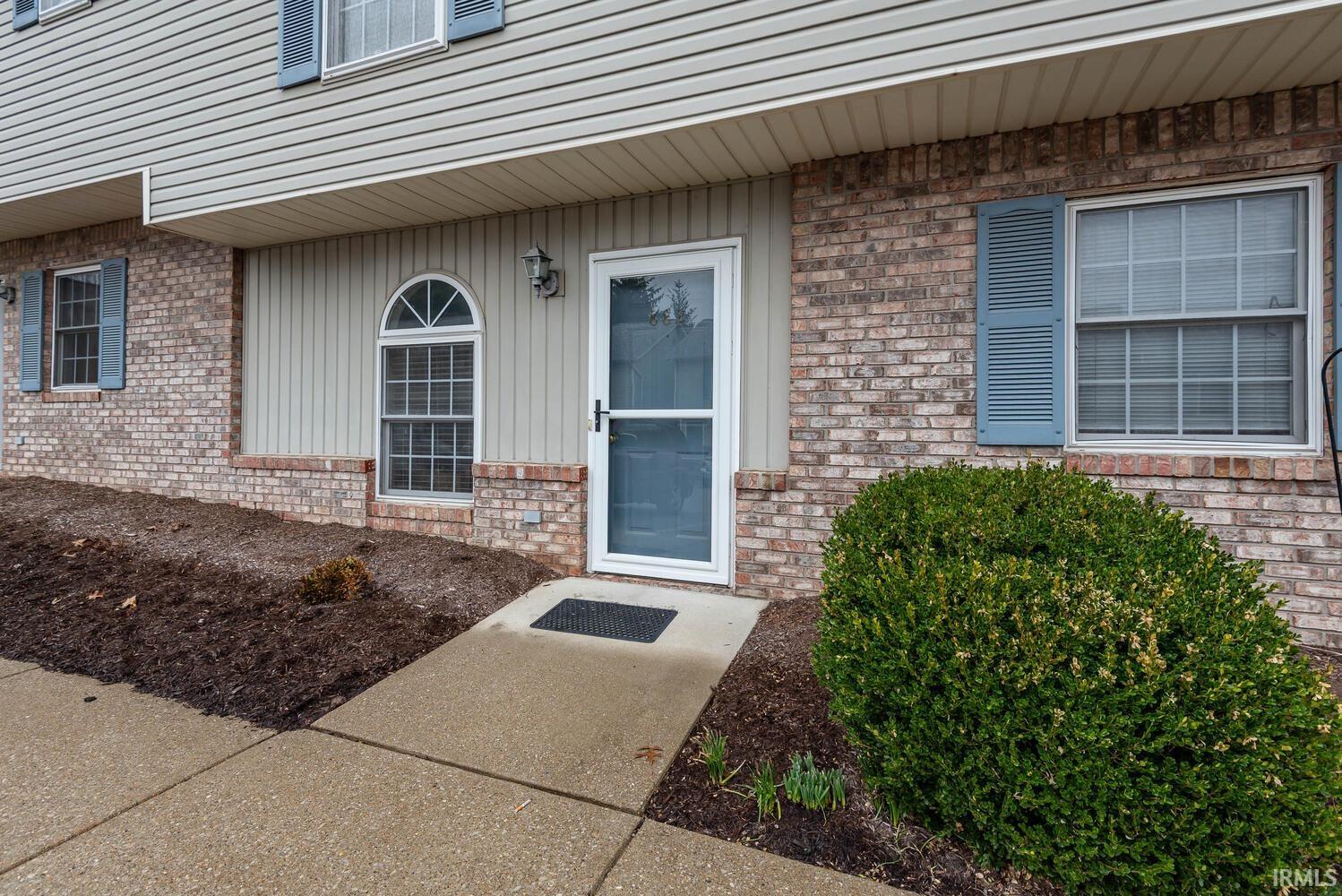 882 E Sherwood Hills Drive Bloomington IN 47401