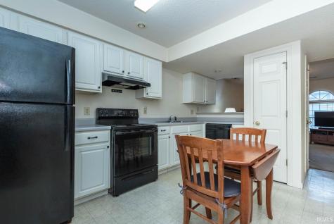 882 E Sherwood Hills Drive Bloomington IN 47401