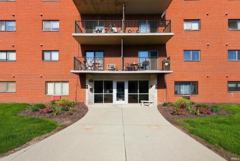 2927 Westbrook Drive Fort Wayne IN 46805