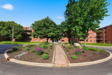 2927 Westbrook Drive Fort Wayne IN 46805