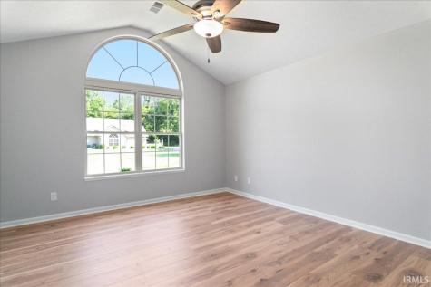 8103 Gate Way Drive Evansville IN 47715