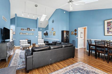 709 Villa Court South Bend IN 46614