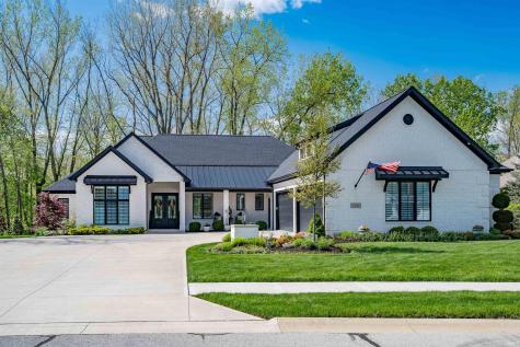 3912 Vermilion Cliffs Fort Wayne IN 46814