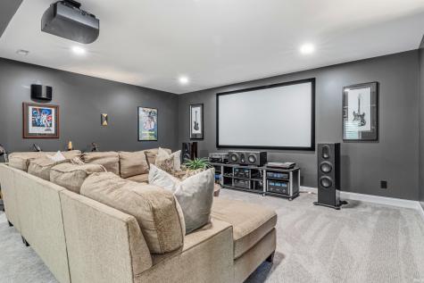 3912 Vermilion Cliffs Fort Wayne IN 46814