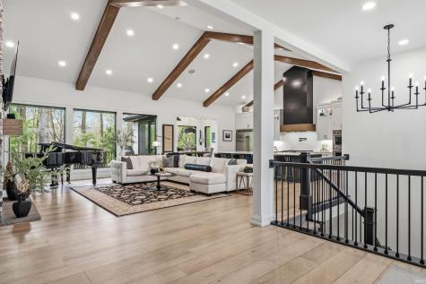 3912 Vermilion Cliffs Fort Wayne IN 46814