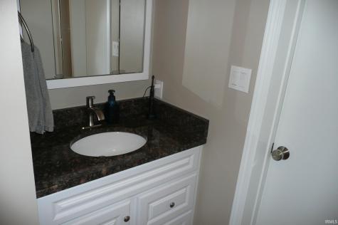 1313 Freda Drive Elkhart IN 46514