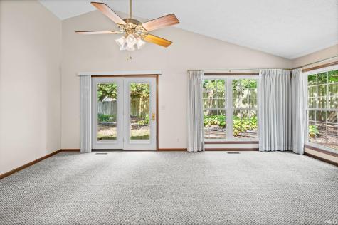 1903 Twin Oaks Lane Lafayette IN 47905