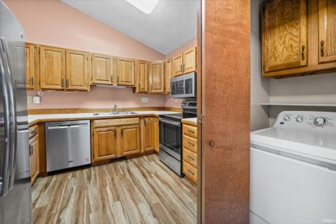 1903 Twin Oaks Lane Lafayette IN 47905