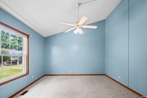 1903 Twin Oaks Lane Lafayette IN 47905