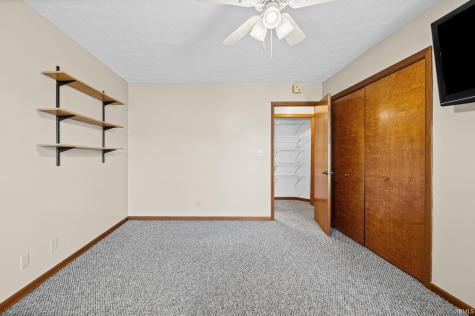 1903 Twin Oaks Lane Lafayette IN 47905