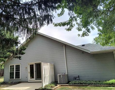 1903 Twin Oaks Lane Lafayette IN 47905