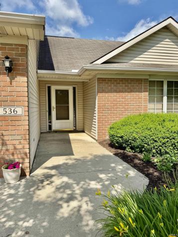 536 Tattersholl Court Fort Wayne IN 46804