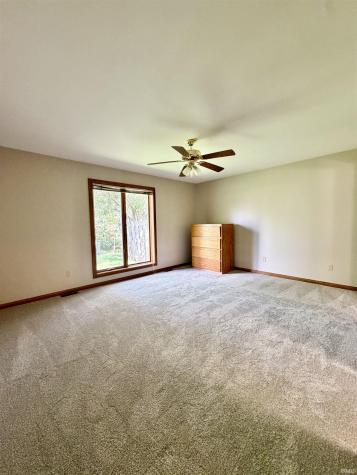 536 Tattersholl Court Fort Wayne IN 46804