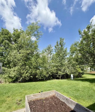 536 Tattersholl Court Fort Wayne IN 46804