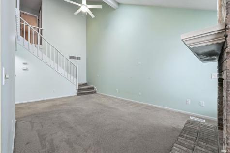 7883 Harrisburg Lane Fort Wayne IN 46835