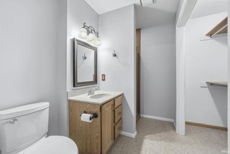 7883 Harrisburg Lane Fort Wayne IN 46835