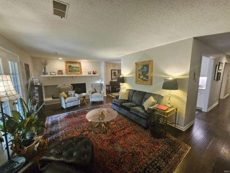 6618 Newburgh Road Evansville IN 47715