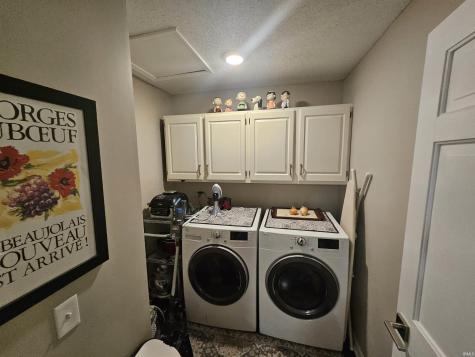 6618 Newburgh Road Evansville IN 47715
