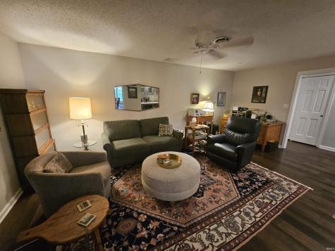 6618 Newburgh Road Evansville IN 47715