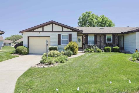 1870 St Michaels Court South Bend IN 46614