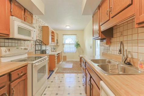 1870 St Michaels Court South Bend IN 46614