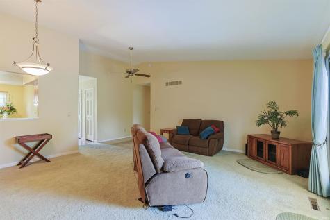 1870 St Michaels Court South Bend IN 46614