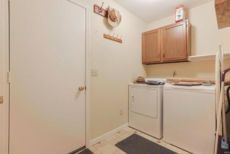 1870 St Michaels Court South Bend IN 46614