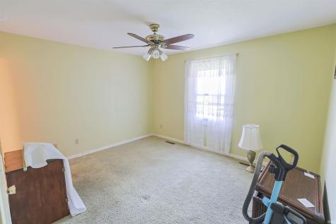 1870 St Michaels Court South Bend IN 46614
