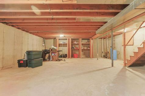 1870 St Michaels Court South Bend IN 46614