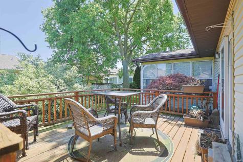 1870 St Michaels Court South Bend IN 46614
