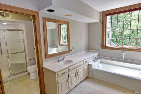 4007 Fairfax Road Evansville IN 47710