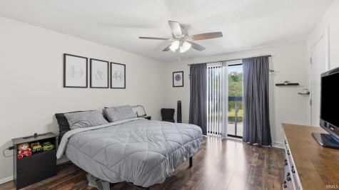 2102 Bayside Court Fort Wayne IN 46804