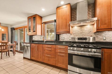 1904 Creeksedge Drive South Bend IN 46635