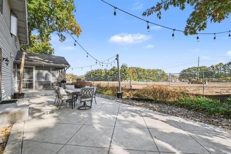 1904 Creeksedge Drive South Bend IN 46635