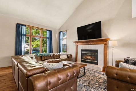 1904 Creeksedge Drive South Bend IN 46635