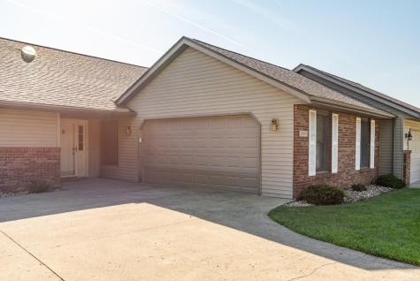 1009 E Sherbrooke Drive Bloomington IN 47401