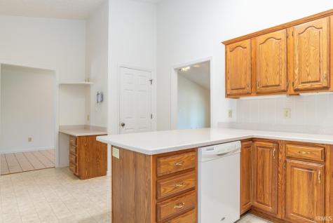 1009 E Sherbrooke Drive Bloomington IN 47401