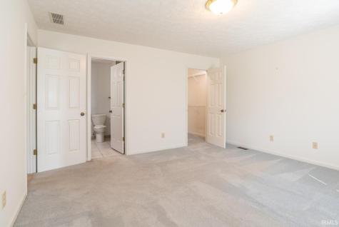 1009 E Sherbrooke Drive Bloomington IN 47401