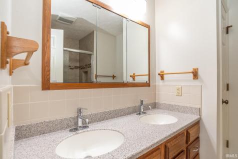 1009 E Sherbrooke Drive Bloomington IN 47401