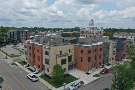 76 E Wayne Street Franklin IN 46131