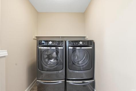 12713 Chaplin Court Fort Wayne IN 46845