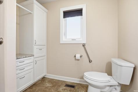 12713 Chaplin Court Fort Wayne IN 46845