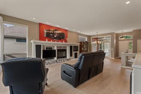 709 Bittersweet Cove Drive Mishawaka IN 46544