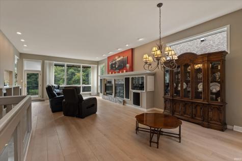 709 Bittersweet Cove Drive Mishawaka IN 46544