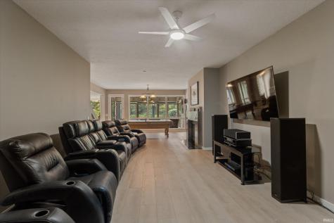 709 Bittersweet Cove Drive Mishawaka IN 46544