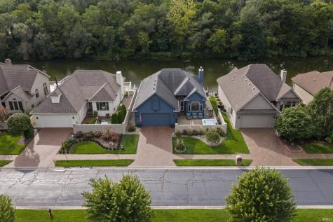 709 Bittersweet Cove Drive Mishawaka IN 46544