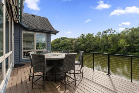 709 Bittersweet Cove Drive Mishawaka IN 46544